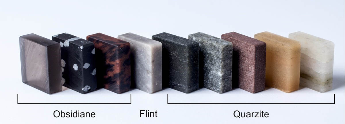  Gesteinsproben von Obsidianen, Quarziten und Flint